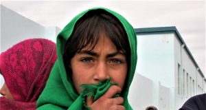 Afghanistan – țara războiului nesfârșit Fetiţă şcoală Kandahar Dan Mihăescu