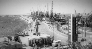 Baza nautică NAVROM, ghimpe în coasta politicienilor de la  construire până la desfiinţare Poarta 1 Port Constanţa