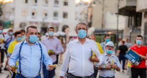 Küstenge mangealâc Ionuţ Rusu şi Vergil Chiţac sursa foto FB Ionuţ Rusu