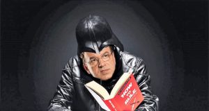 El a vrut să fie Nicuşor Constantinescu Sursă: Editare foto Darth Vader