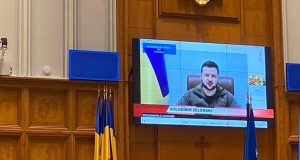 Zelensky față în faţă cu Parlamentul României