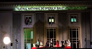 Seară de canţonete italiene pe terasa Teatrului Naţional de Operă şi Balet Oleg Danovski