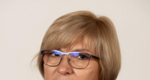 Senatoarea Evdochia Aelenei-împotriva segregării învăţământului public pe criterii etnice