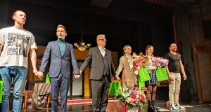 Spectacolul Prețul demnității – lecție tematică deschisă pentru profesorii șpăgari constănţeni