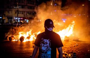 Dictatura plagiatorilor lucrează la legile lui Mucles!