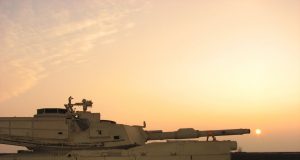 Damen Mangalia încearcă cu tancuri, dacă n-a reuşit cu corvete pentru Marina Română? Foto: Dan Mihăescu