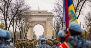 Mândria de a fi, onoarea de a servi Sursa foto:Facebook/MApN