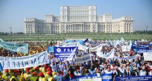 Facem grevă, facem grevă, facem grevă!