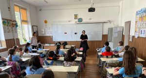 Valu lui Traian: ,,Înălţarea Domnului, Ispasul, Paştele Cailor”, la Școala Gimnazială nr. 1