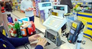 Bătută-n cap de caniculă, la casa de la LIDL