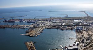 Mica Ucraină vrea să-și mute maidanul în Portul Constanța ursa: Wikimedia Commons