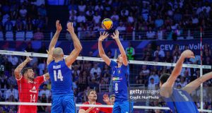 Câte ceva despre volei și fotbal