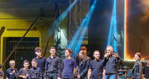 Constanța: Young Revolution 24 a început în Piața Ovidiu pe ritmurile Cargo Sursa: Facebook, Liliana Chiriac