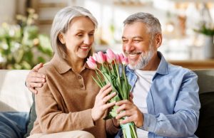 “Alo, domnu’! O floare să vă dau pentru soție!?”