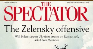 După doi ani de război, 96% dintre ucraineni își mențin încrederea în Forțele Armate Sursa: Facebook/Muzej karikature