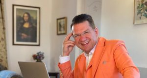 Mihail – câine de circ Sursa: Mihail Neamțu/Facebook