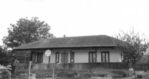 Datorii pentru totdeauna Sursa: muzeuetnocta.ro