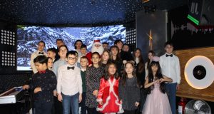 Ziua micilor pianiști la Club Doors