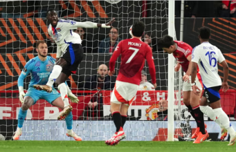 Fotbalul a devenit sport acrobatic. Confirmare vizuală de necontestat!