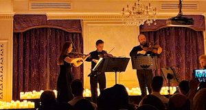 Candlelight concert magic cu cvartetul Pontica: Tribut pentru Queen Foto: Geta Frigioiu