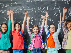 Prima zi de școală este a elevilor