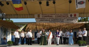 Șuberek și circ pe pâine Foto: Geta Frigioiu