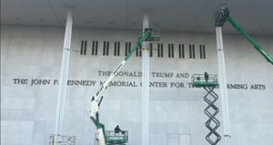 Trump un altoi contra naturii pe memoria președintelui J.F. Kennedy