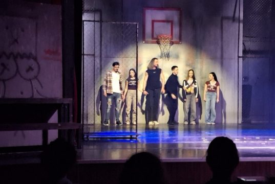 Strigăt de disperare pe scena teatrului “Căluțul de mare” Foto: Geta Frigioiu