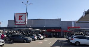 Cum m-am pierdut în galeria operelor de artă de la Kaufland