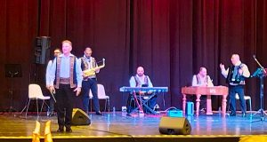 „De Ziua ta, Mamă!” – nestemate folclorice la Centrul Jean Constantin Foto: Geta Frigioiu