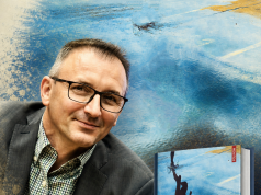 „Oameni în trening” de Robert Șerban; când banalul devine revelație