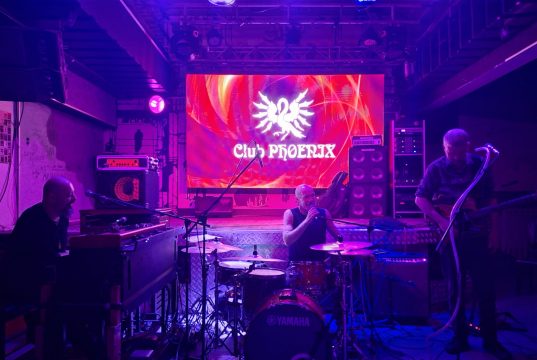 Bluescore – concert de inimă albastră la Club Phoenix Foto: Geta Frigioiu