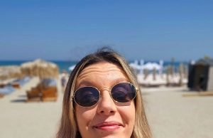 Cine-i prost de mic, când e mare doar se joacă Sursa: facebook.comphoto