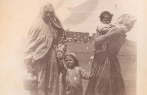 Emigranți musulmani din Dobrogea, născuți epoca otomană Sursa:imagoromaniae.ro/Anatole Magrin/Turcoaice din Dobrogea