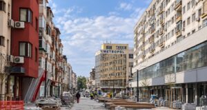 Constanța înțolită de la second hand, pe facturi de lux
