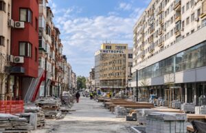 Constanța înțolită de la second hand, pe facturi de lux