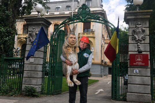 Cine l-a scos din jobenul lui Grindeanu pe generalul Pahonțu? Imagine decorativă realizată cu IA
